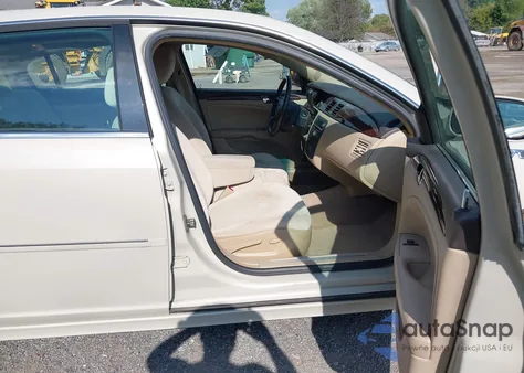 2010 Buick Lucerne Cx z USA, uszkodzony, nr VIN 1G4HA5E18AU127423